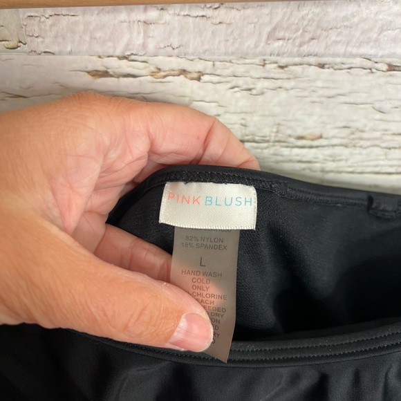 Pink blush maternity swim black size large ruffle - Picture 6 of 10